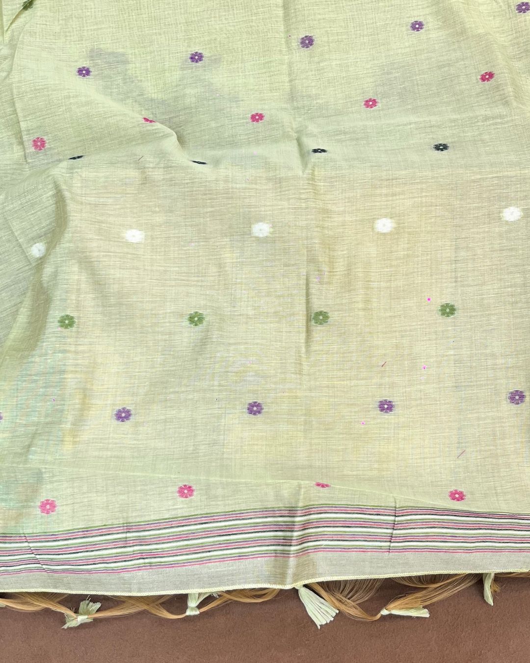 Pista Green  Colour Lotus Flower Thred work Cotton Saree