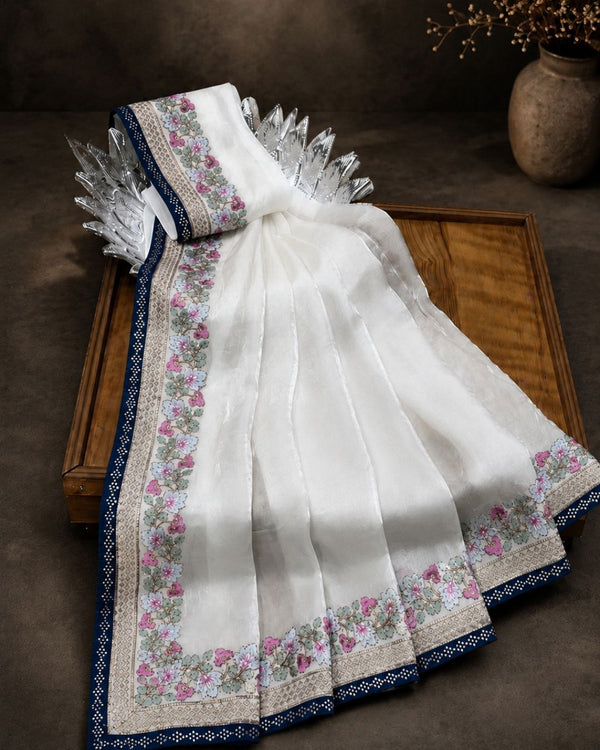 White Colour Fandy Saree with Contrast Blouse Piece