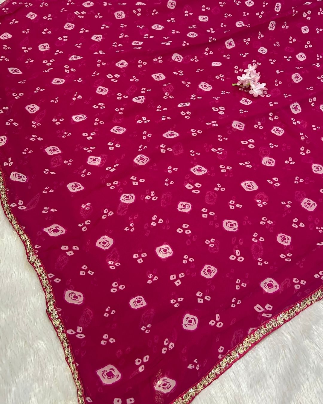 Rani Pink Colour Chiffon Batik Print lace Border Saree