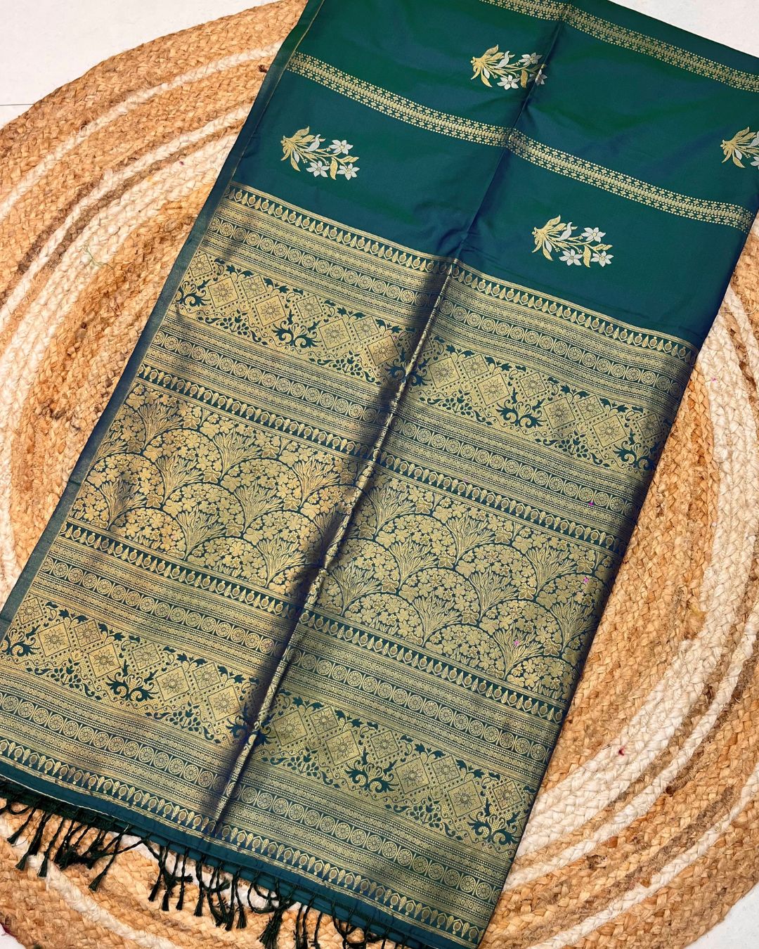 Morpankhi Colour Soft South Silk Saree
