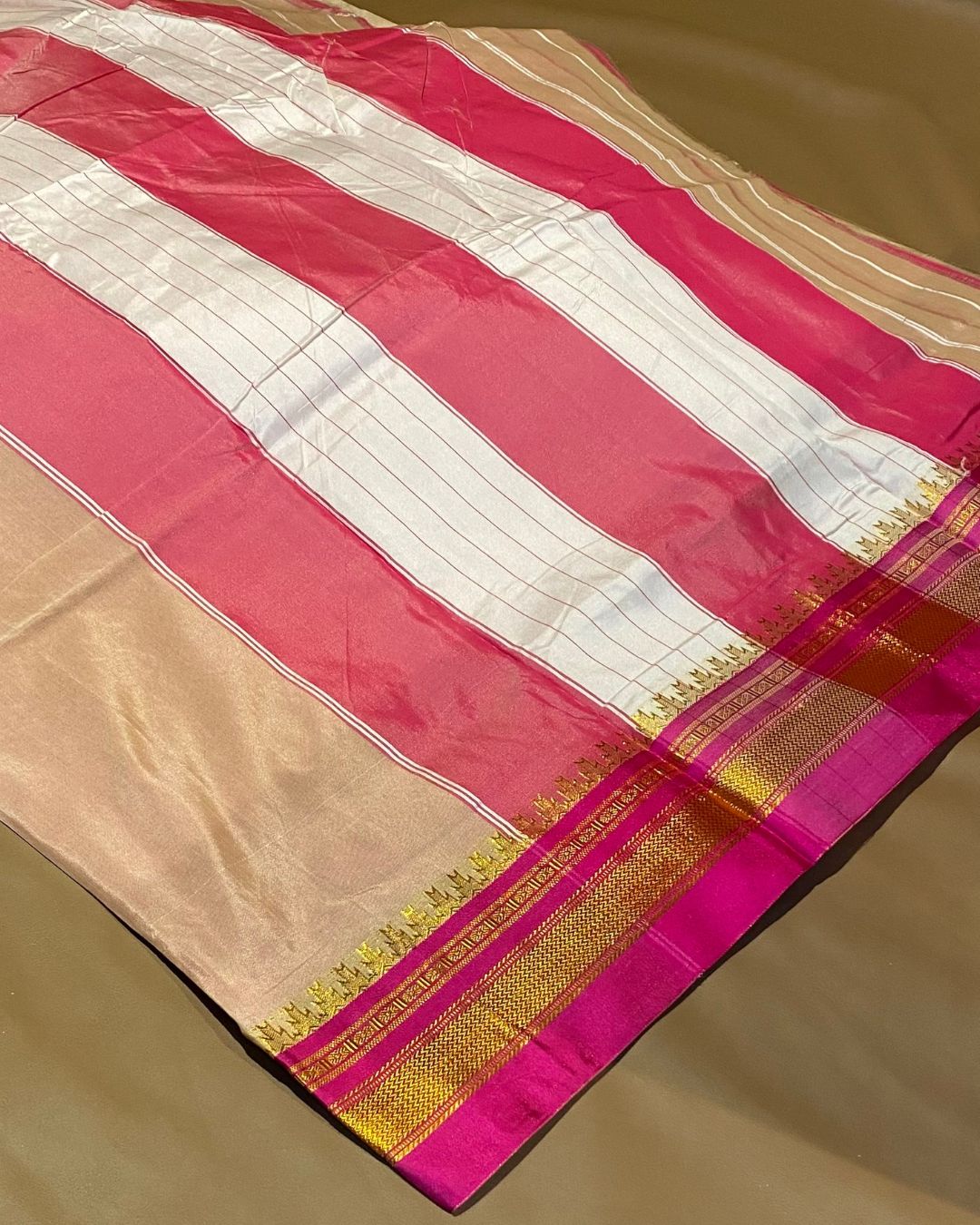 Off White Colour Irkal/Ilkal Cotton Saree