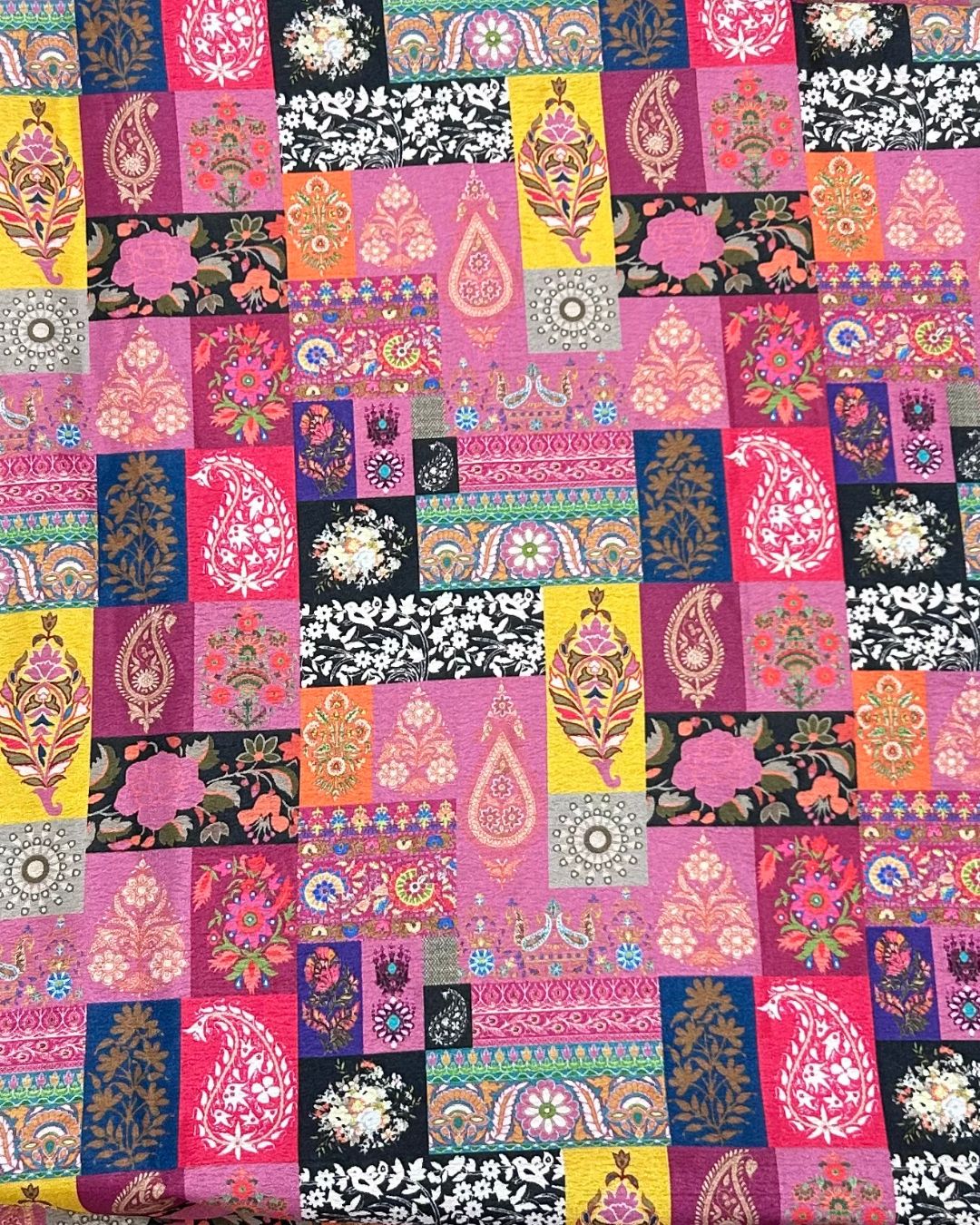 0ld Gold Colour Digital Patchwork Printed Saree