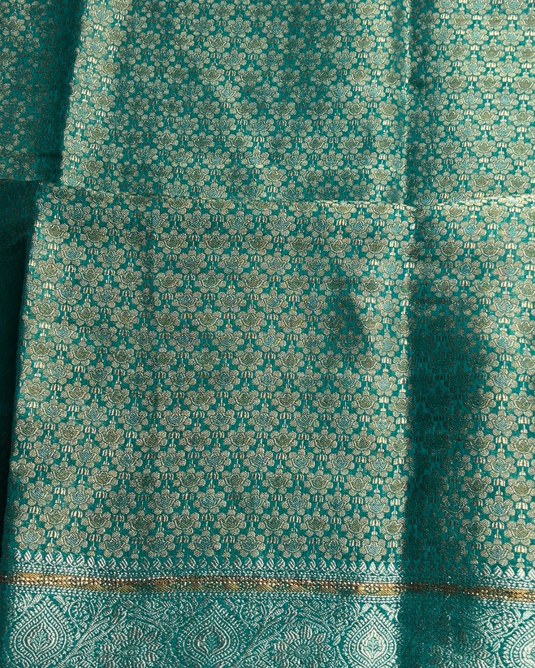 Rama Green Colour Shimmer Georgette Saree With Swarovski Work