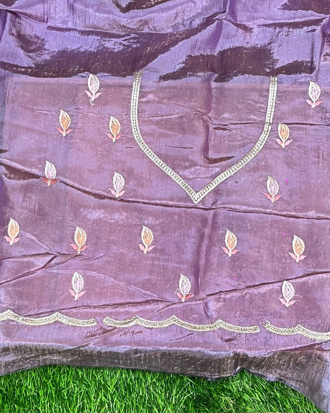 Lavender Colour Crunchy Silk Thread Work Saree