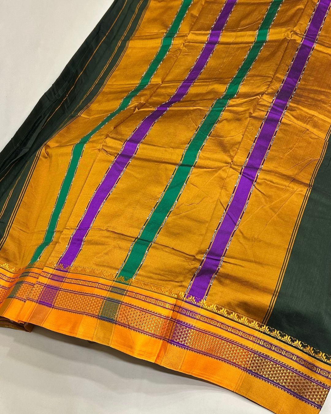 Dark Mehendi Green Colour Irkal/Ilkal Cotton Saree