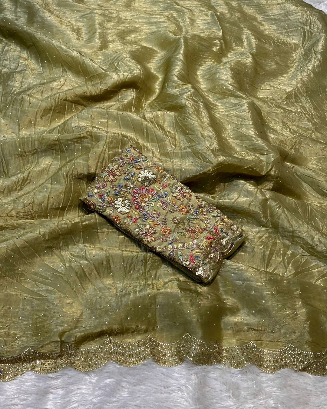 Moss Green Colour Gold Crush Saree With Heavy work Blouse Piece