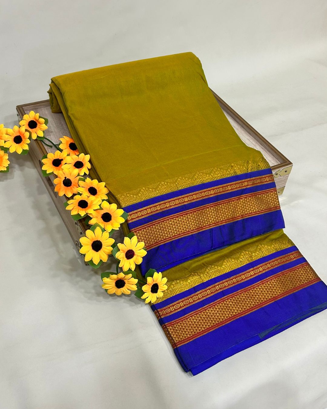 Dusty Parrot Green Colour Irkal/Ilkal Cotton Saree