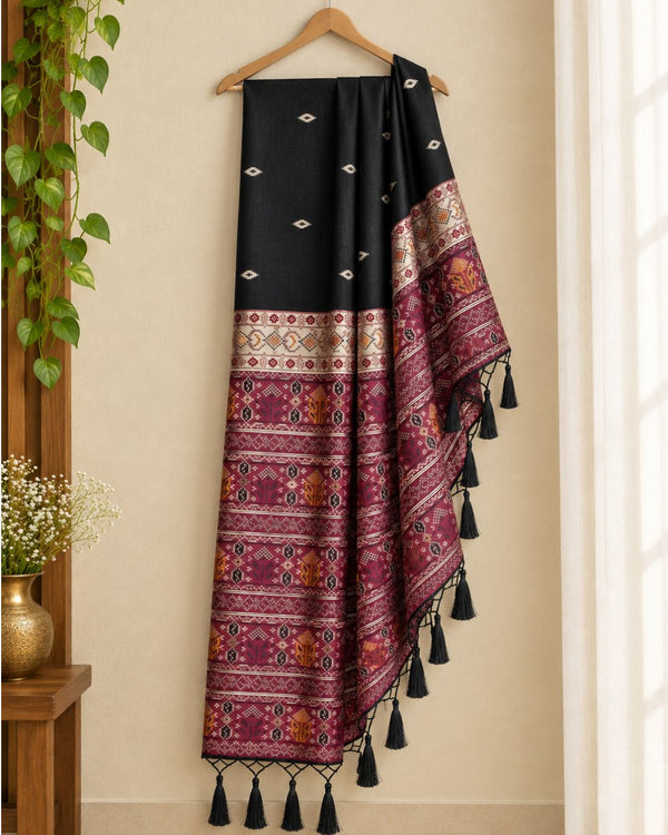Black Colour Cotton Jamdani Saree with Patola Print rich Pallu