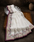 White Colour Fandy Saree with Contrast Blouse Piece