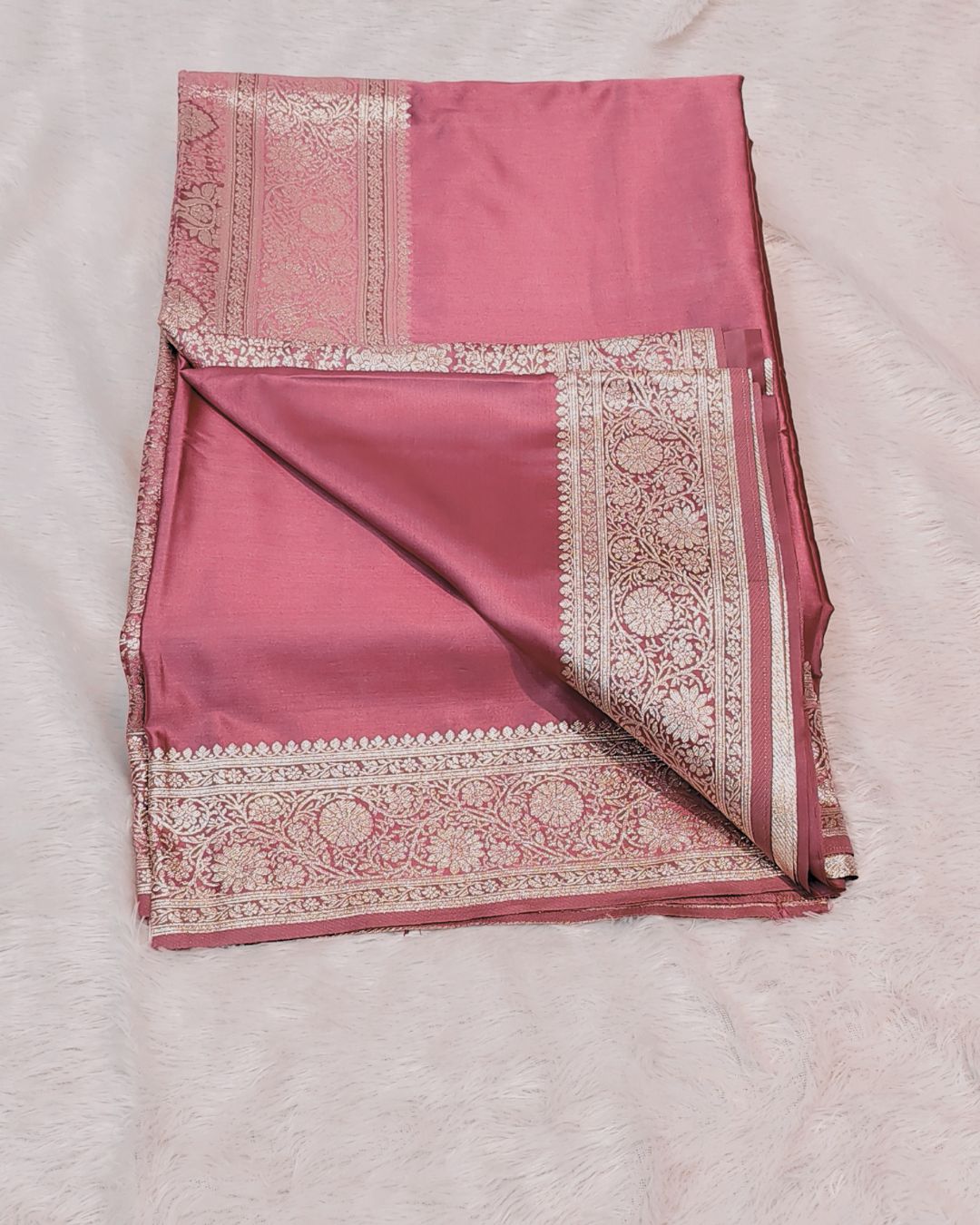 Dusty Rose Pink Colour Soft Satin Silk Saree