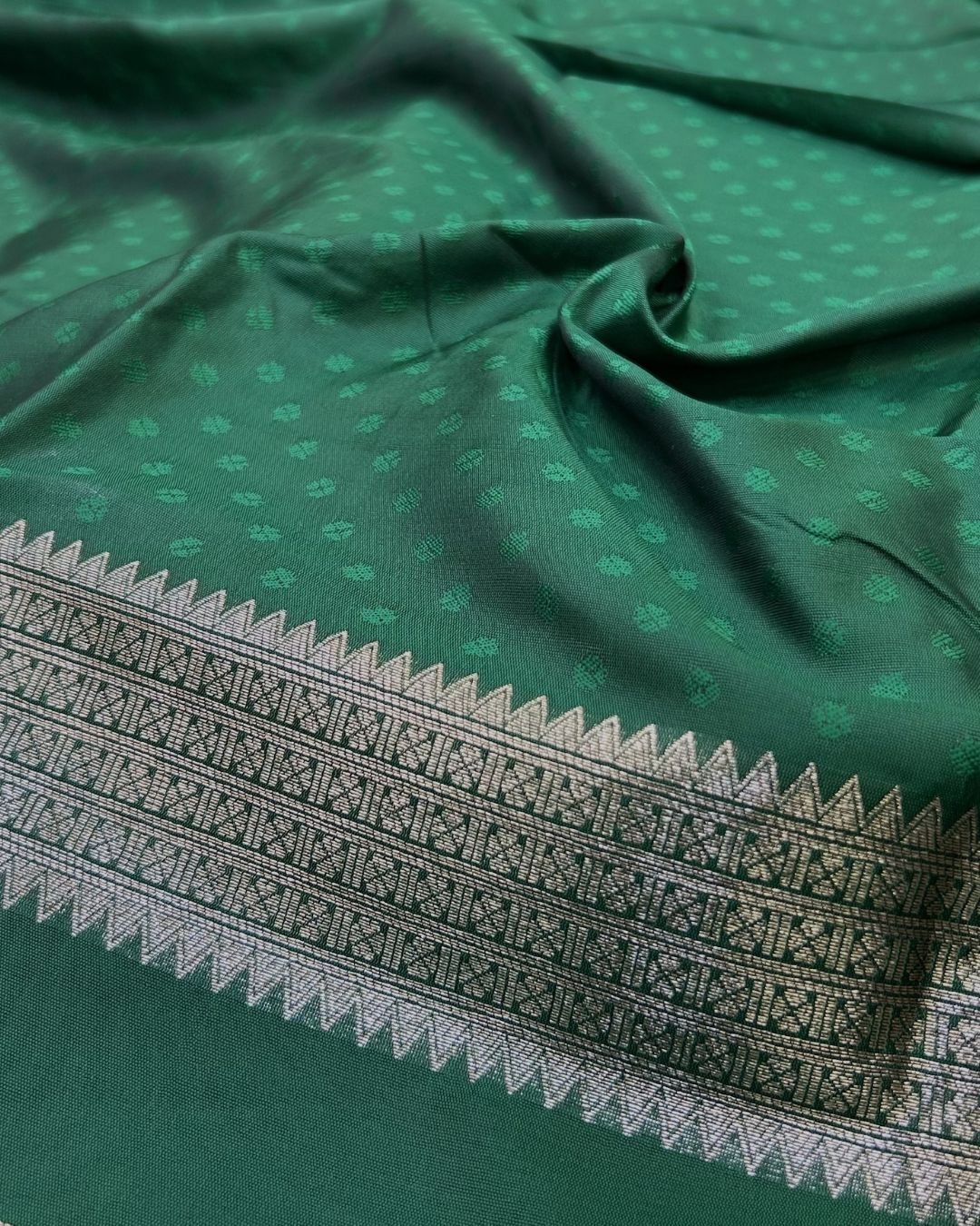 Green Colour Soft Peshwai Saree