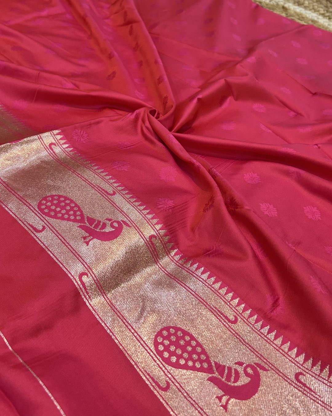 Magenta Pink Colour Silk Paithani Saree