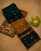 Bottle Green Colour Maheshwari Cotton Saree with Contrast Pallu & Blouse