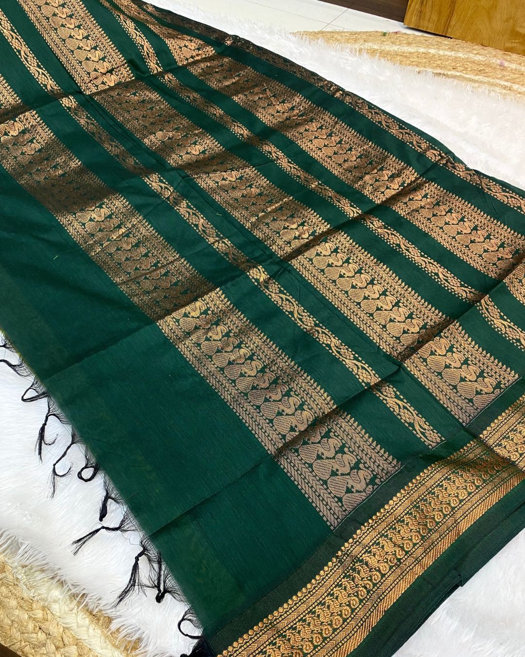 Dusty Parrot Green Colour Gadwal Cotton Silk Saree