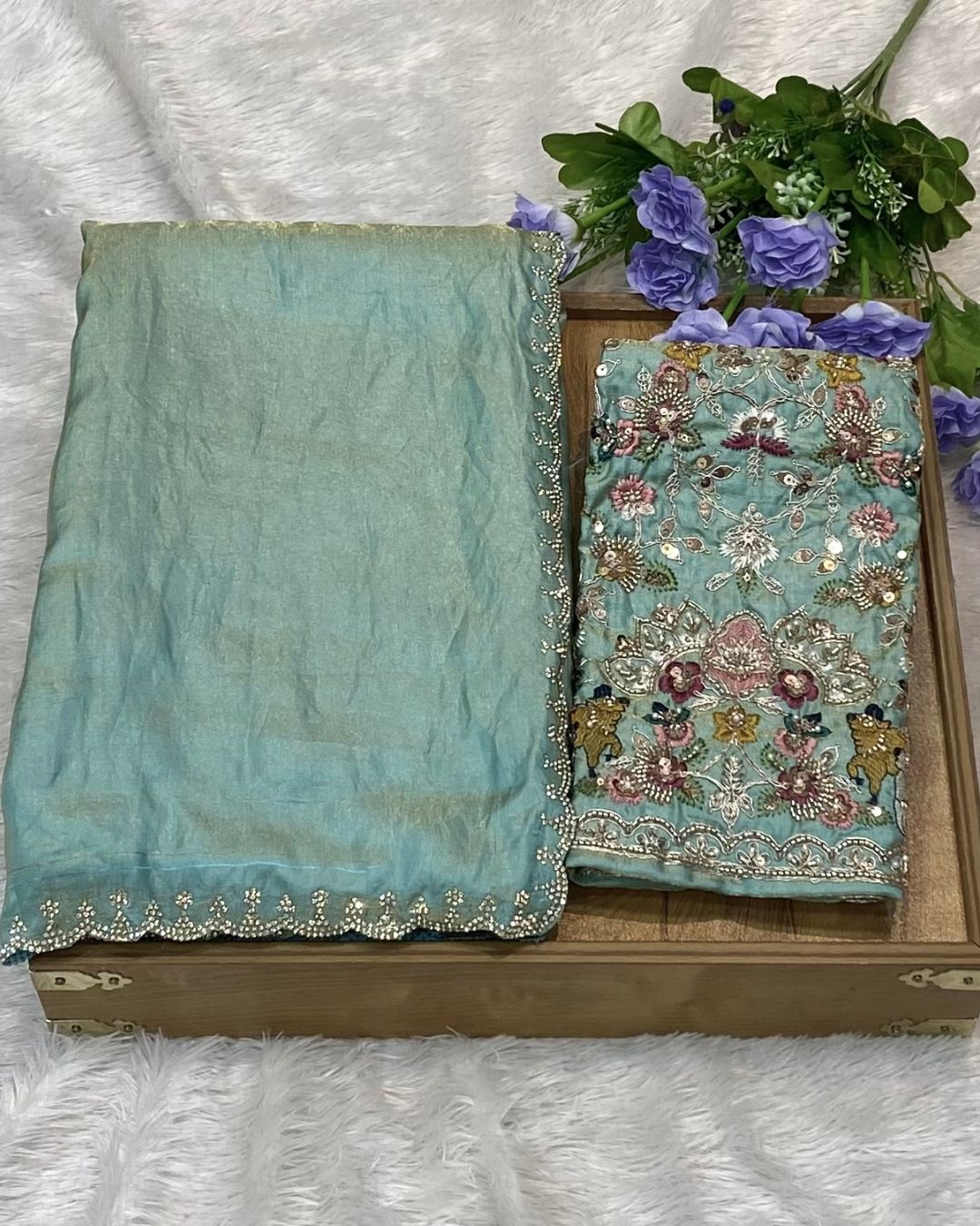 Turquoise Colour Fandy Saree With Heavy work Blouse Piece