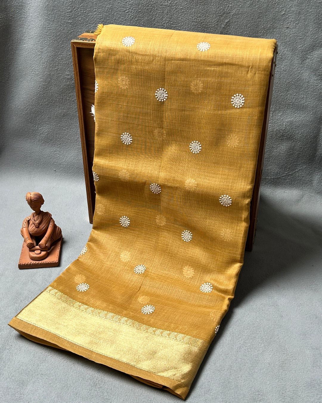 Golden Beige Saree with Butti Work & Golden Zari Border