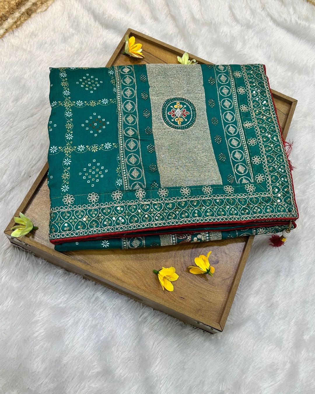 Morpankhi Colour Crunchy Silk Work Saree