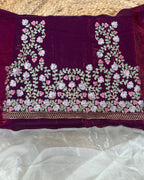 White Colour Fandy Saree with Contrast Blouse Piece