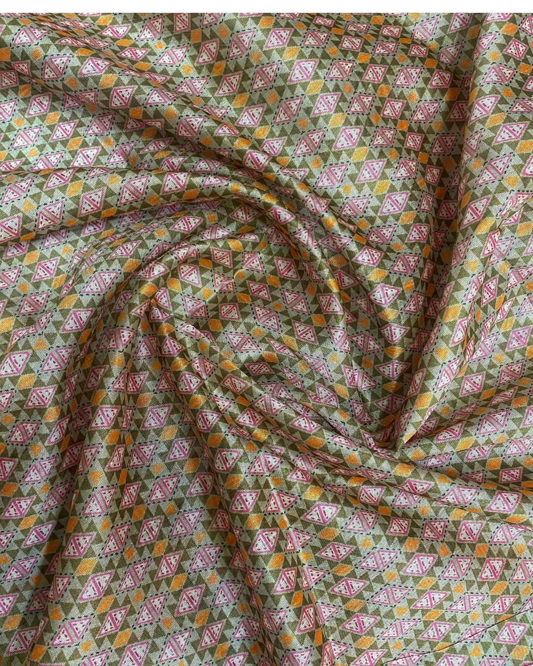 Off White Colour Digital Printed Cotton Saree