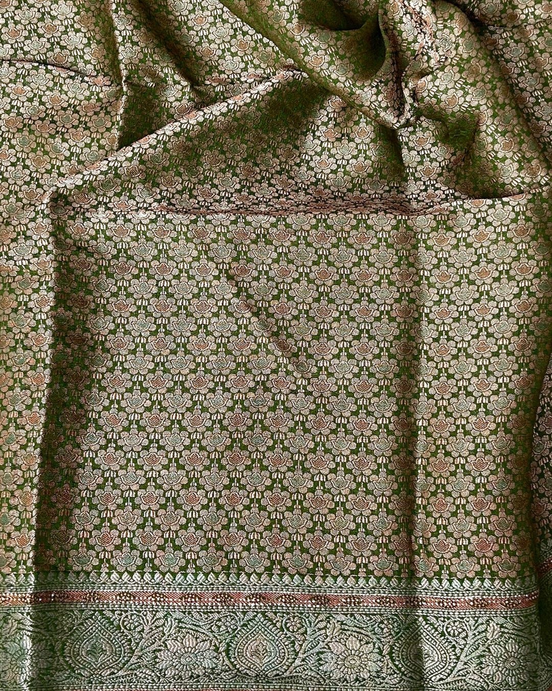 Mehendi Green Colour Shimmer Georgette Saree With Swarovski Work