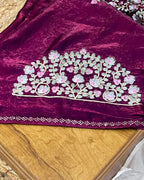 White Colour Fandy Saree with Contrast Blouse Piece
