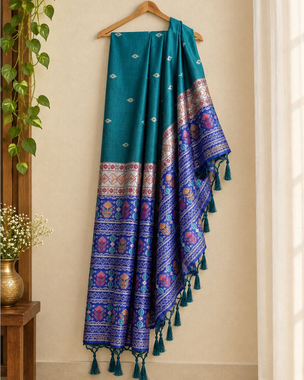Rama Green Colour Cotton Jamdani Saree with Patola Print rich Pallu