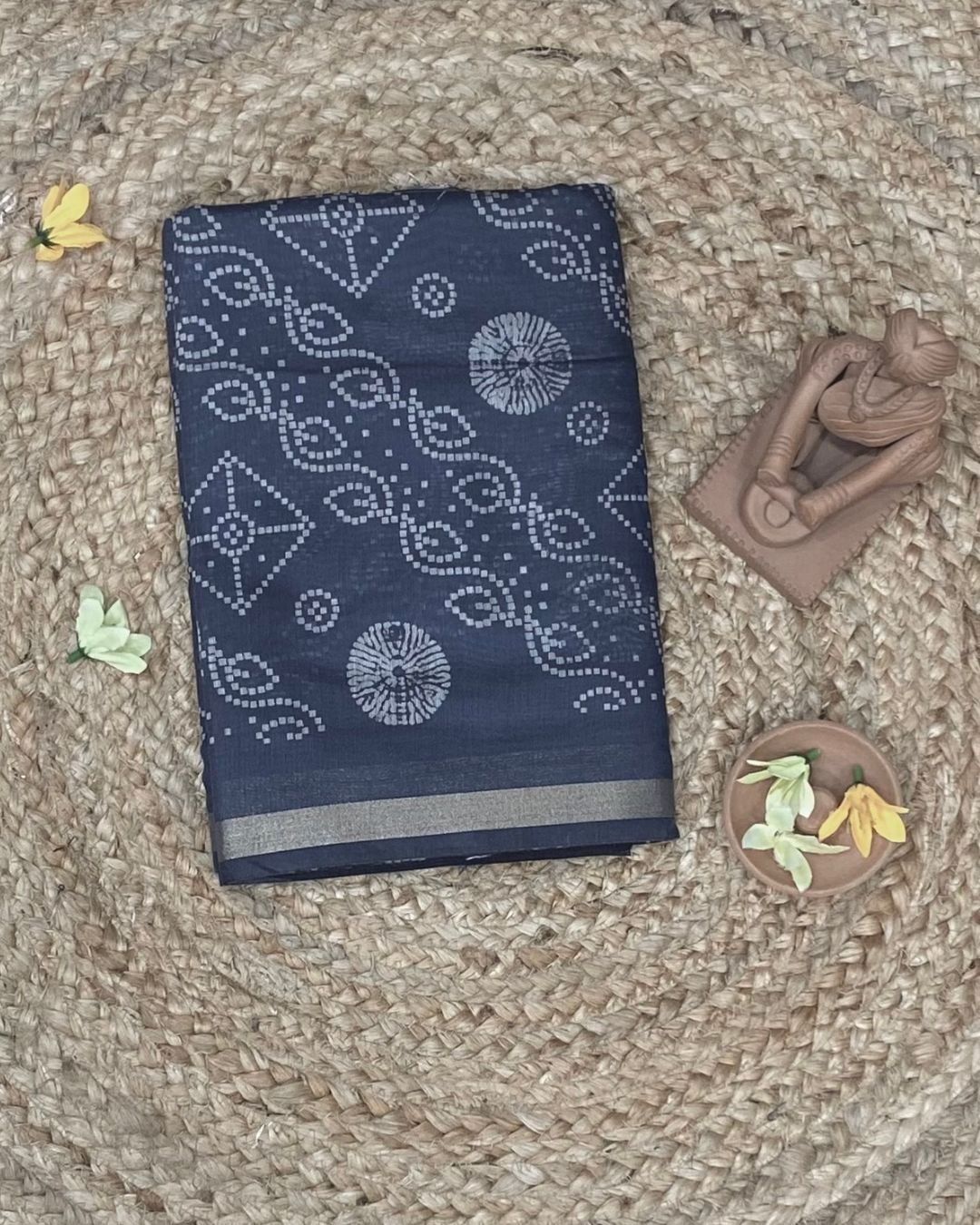 Dusty Navy Blue Colour Mal Cotton Bandhani Printed Saree