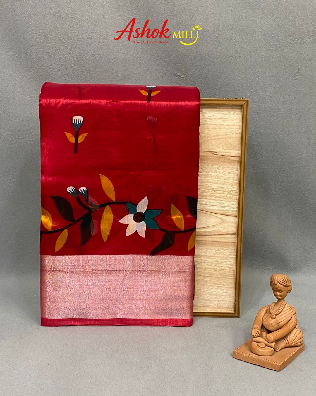 Red Colour Cotton-Blend Floral Printed Saree