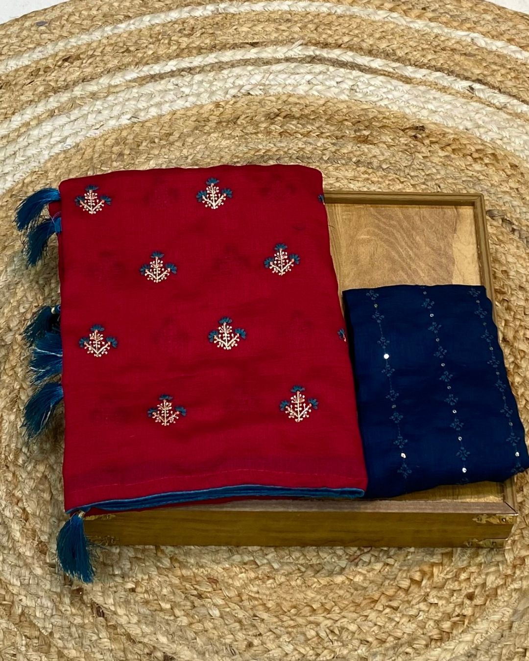 Cherry Pink Colour Vichitra Silk Saree with Contrast Blouse Piece