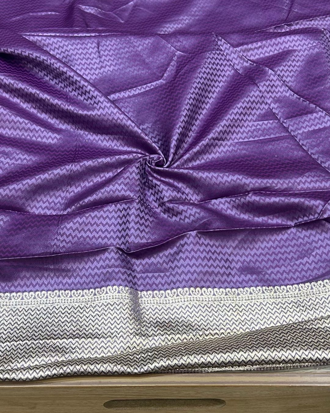Lilac Colour Soft Silk Saree With Moti Border