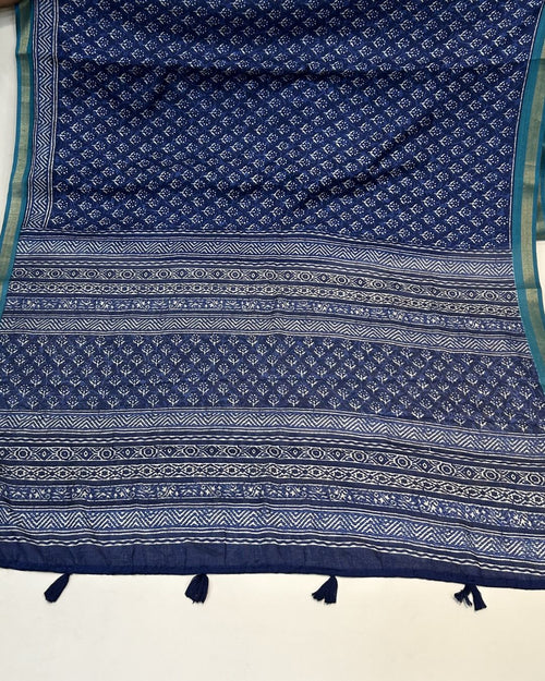 Blue Colour Mal Cotton Indigo Printed Saree with Contrast Border