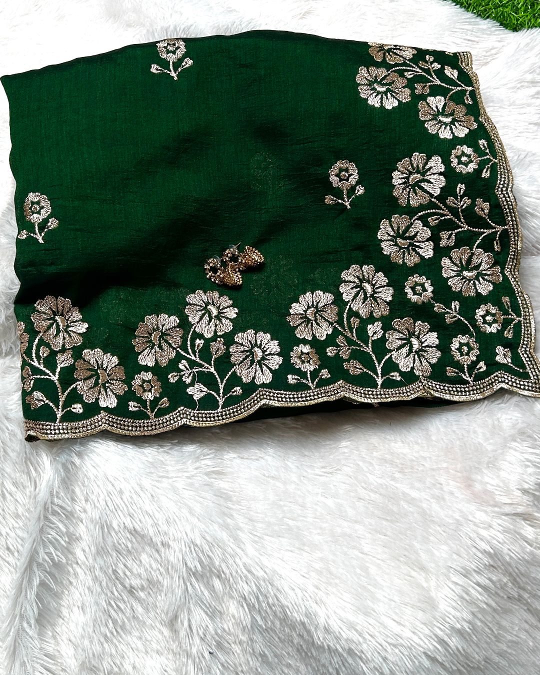 Forest Green Colour Vichitra Silk Cut Wok Border Saree