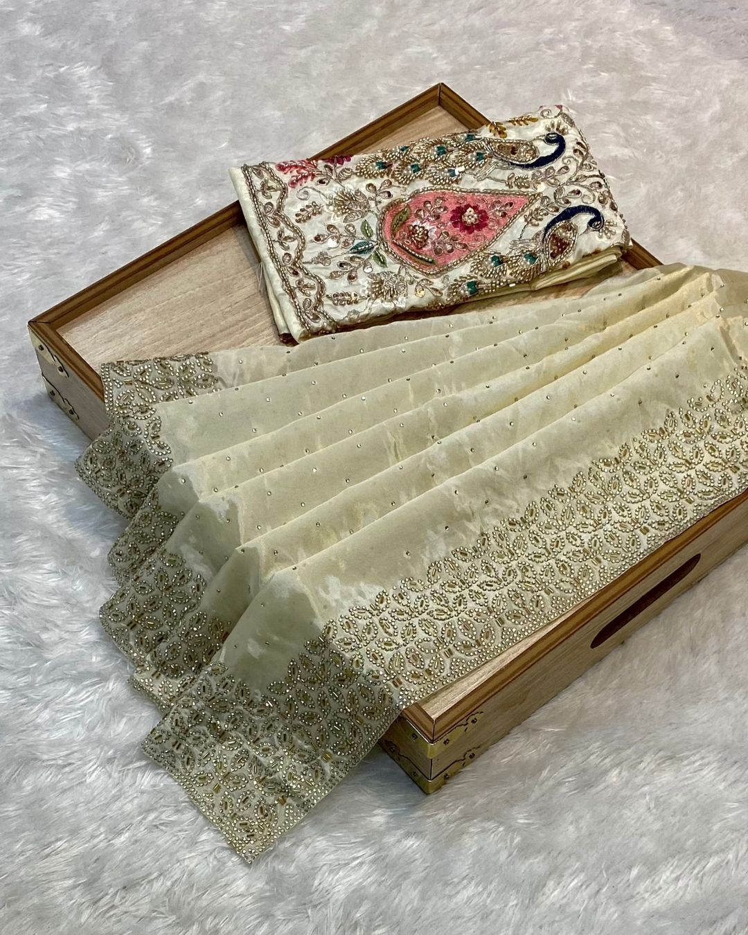 Pearl White Colour Chinnon Silk Saree With Heavy work Blouse Piece