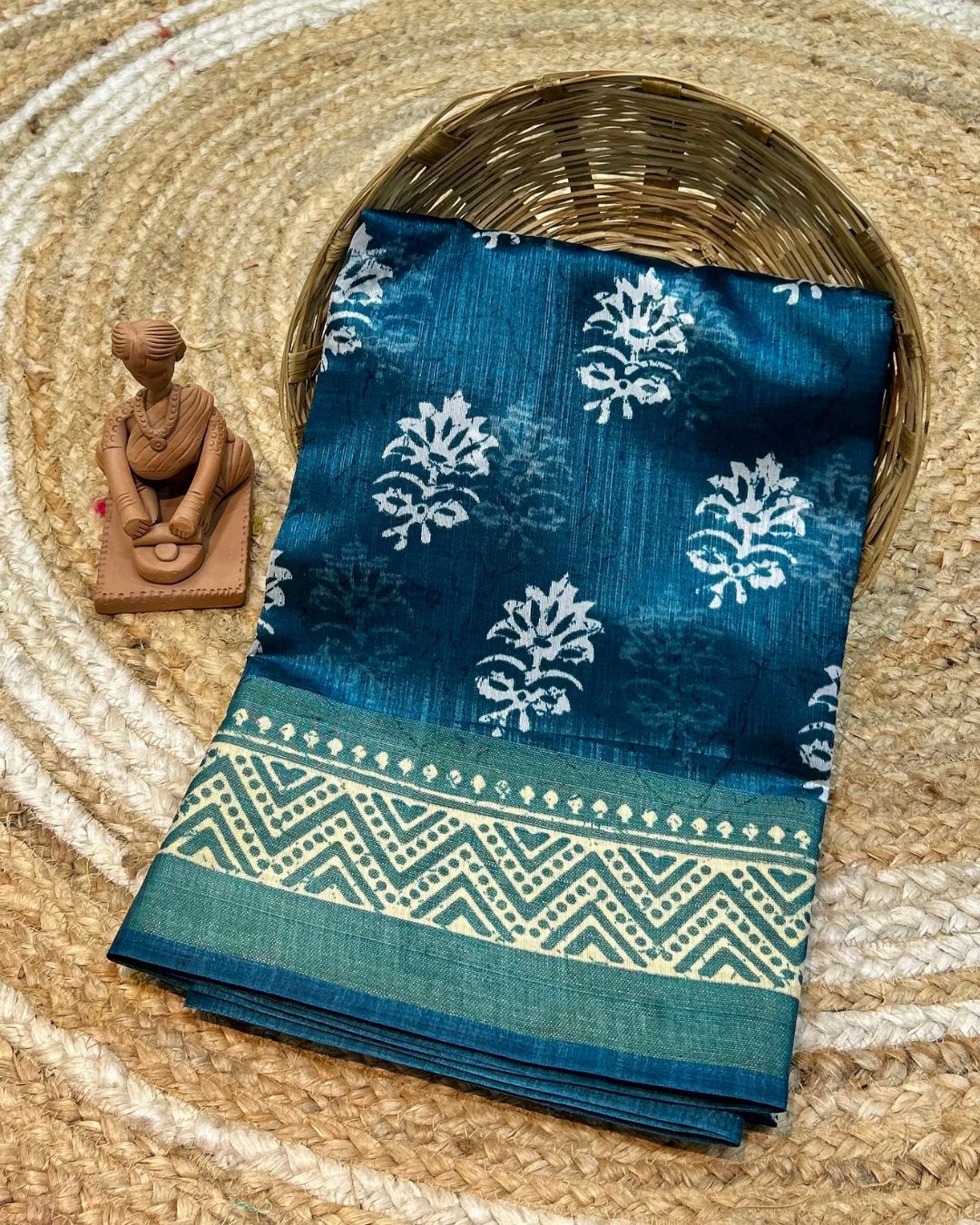 Petrol Blue Colour Cotton-Blend Floral Printed Saree