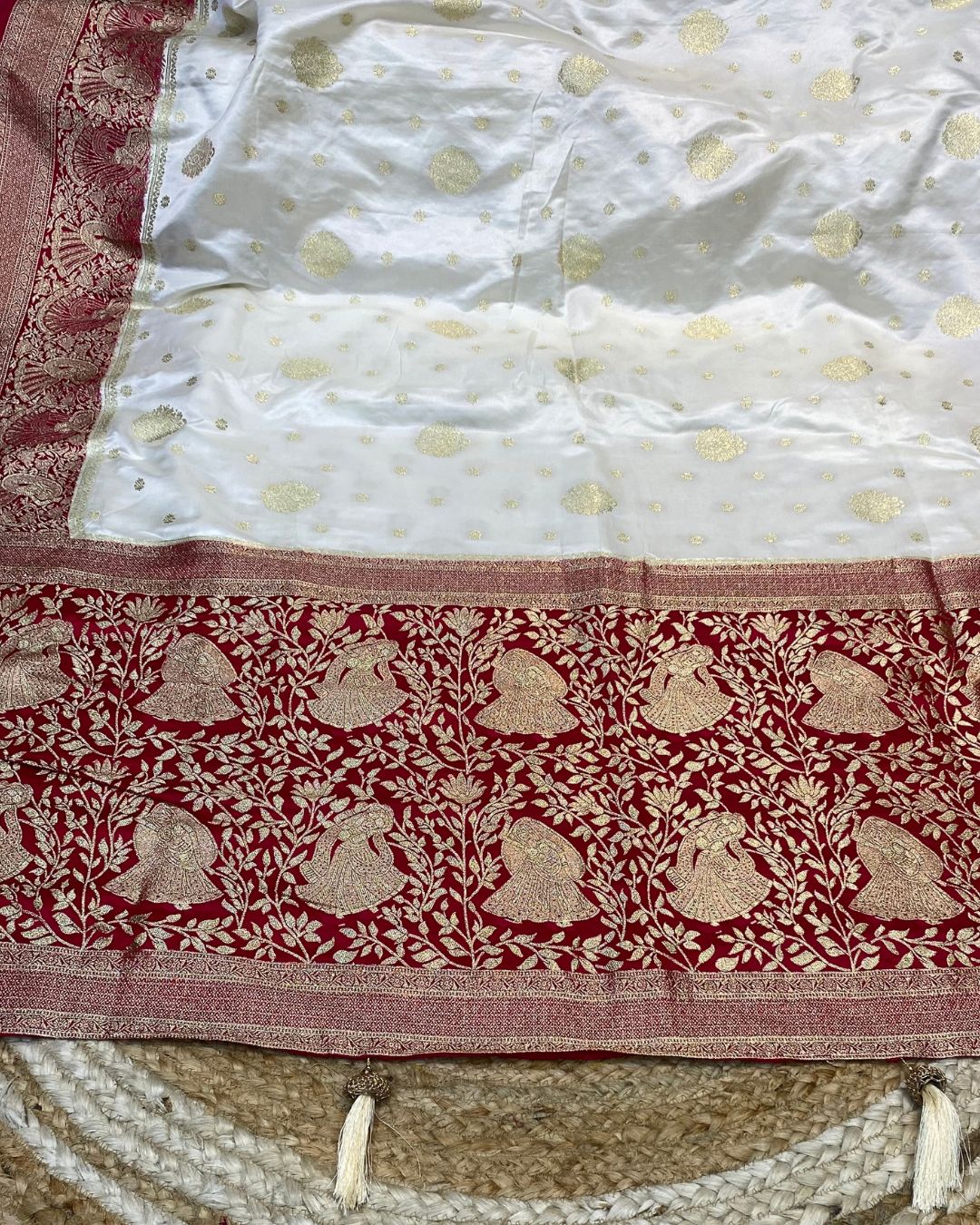 White Colour Soft Satin Silk Saree with Contrast Blouse Piece