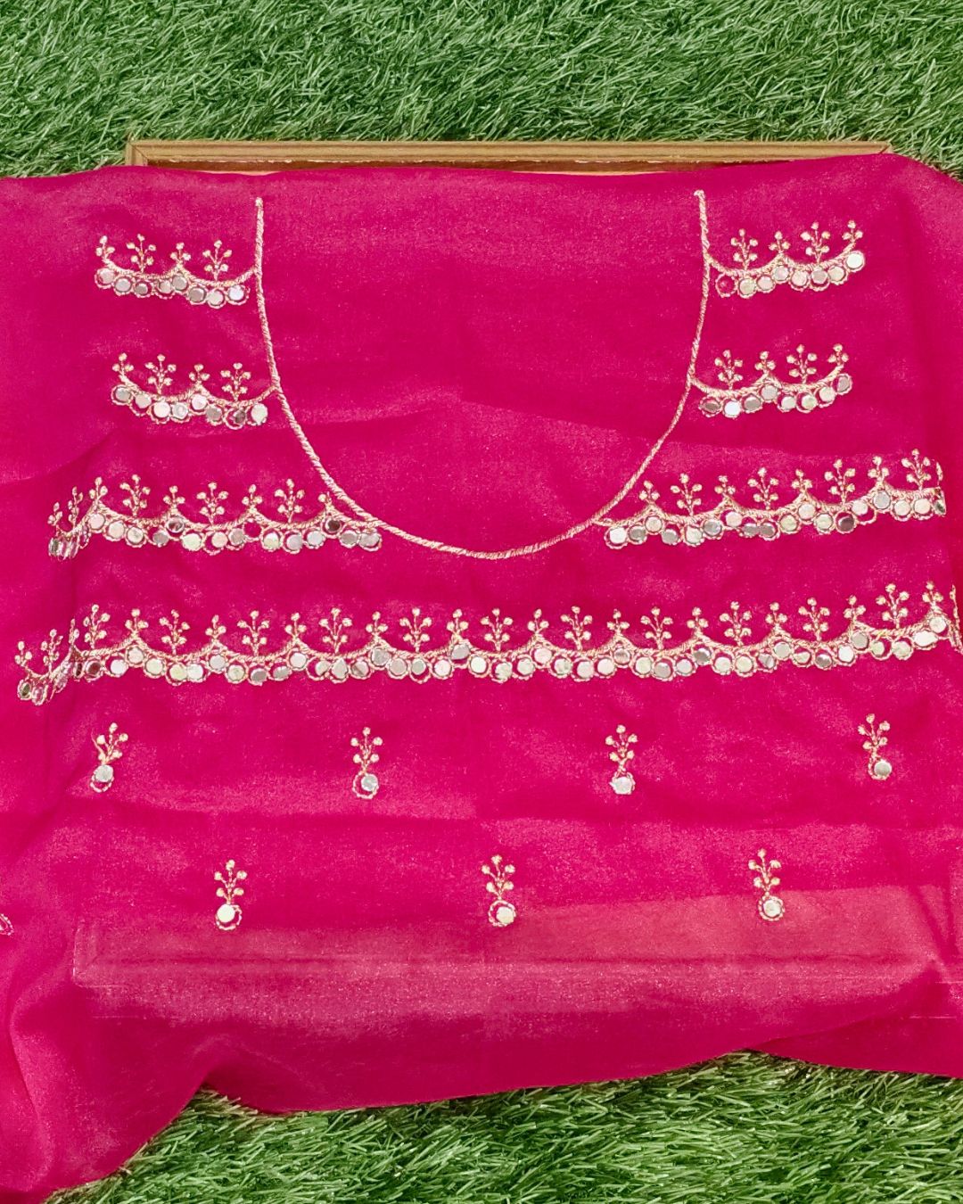 Ivory Colour Georgette Mirror Cut Work Saree