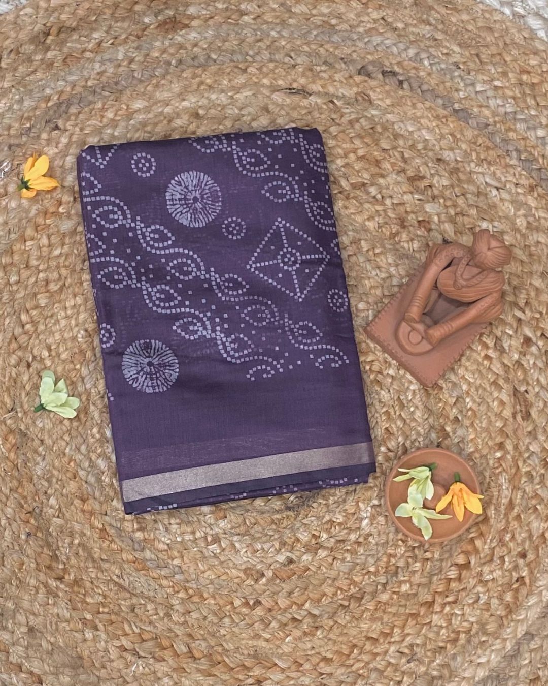 Dusty Purple Colour Mal Cotton Bandhani Printed Saree