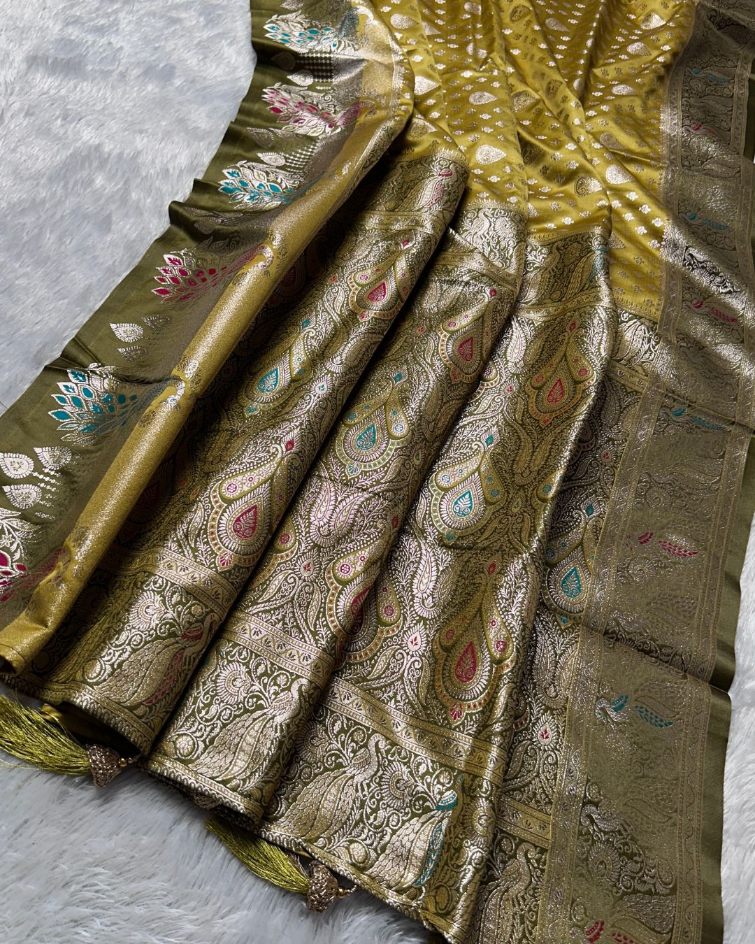 Mehendi Green Colour Paithani Silk Saree with Multicolour Peacock Design