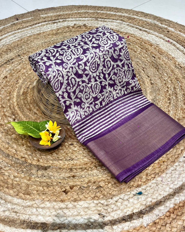 Grape Purple Colour Cotton-Blend Paisley Printed Saree