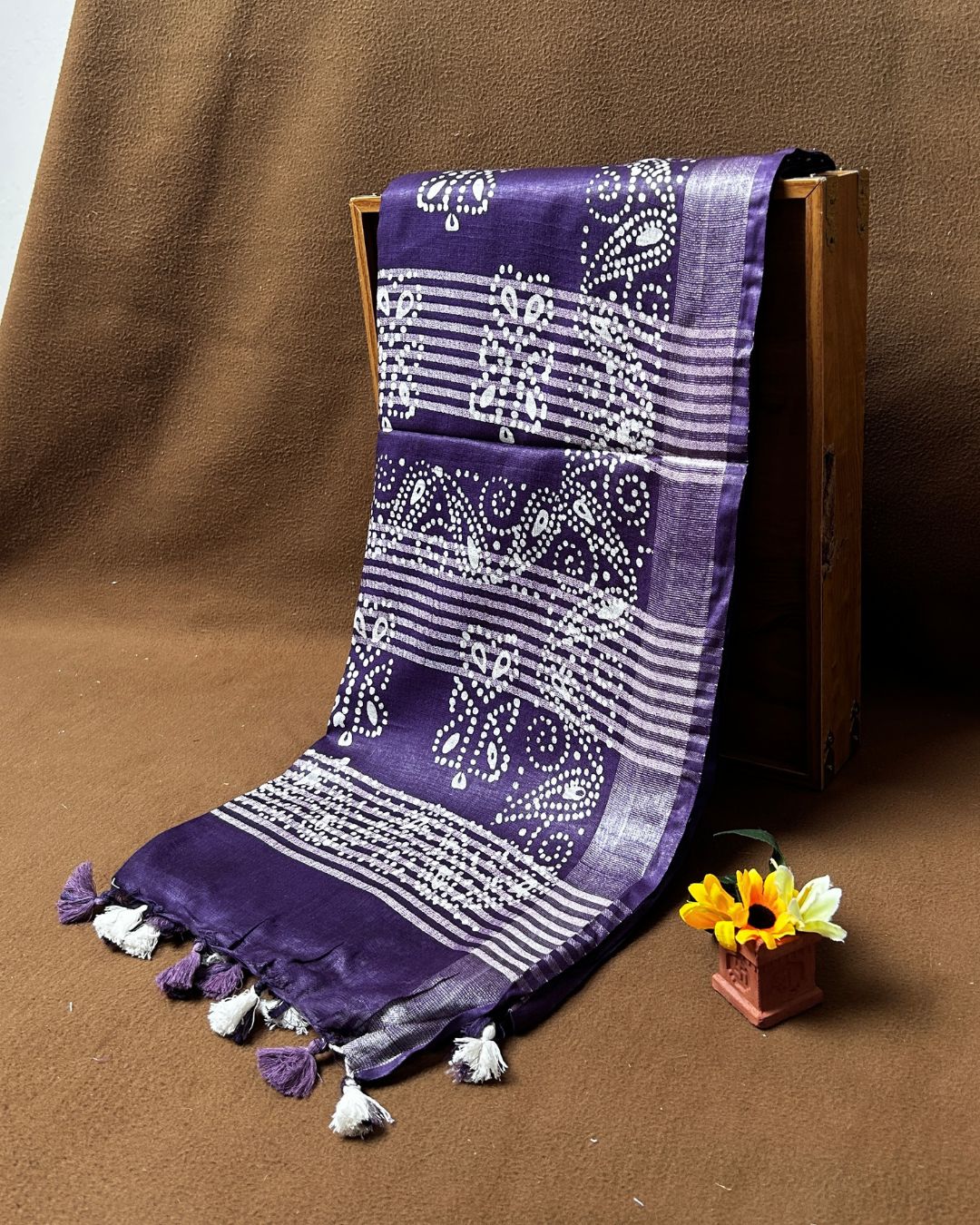 Navy Blue Colour Cotton Bandhani Printed Saree