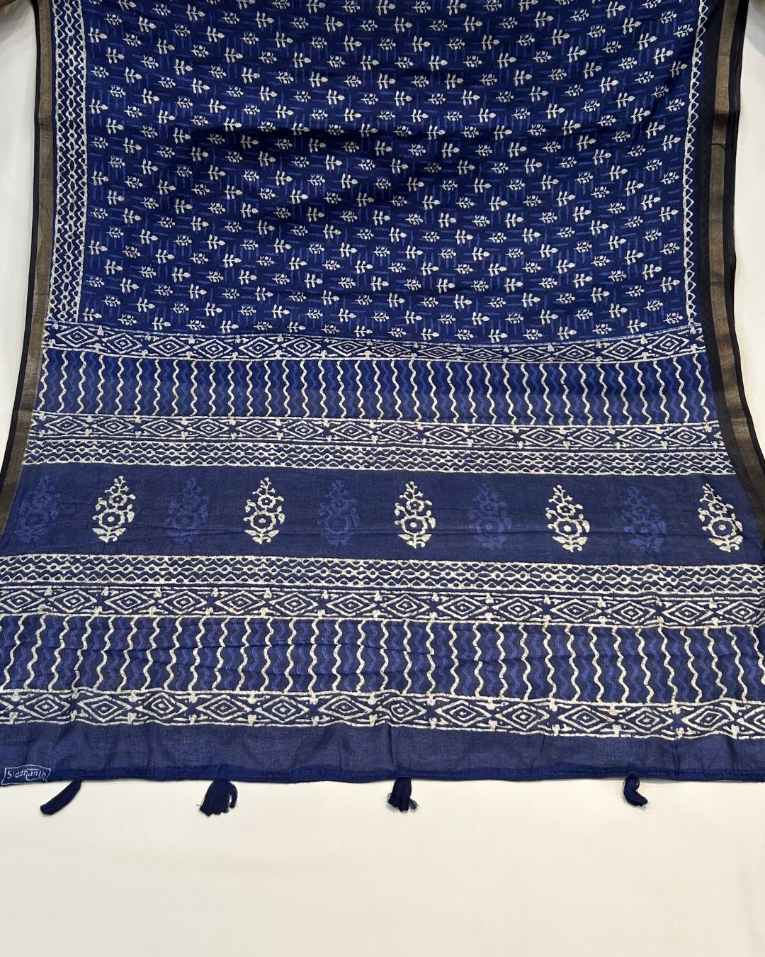 Blue Colour Mal Cotton Indigo Printed Saree with Contrast Border