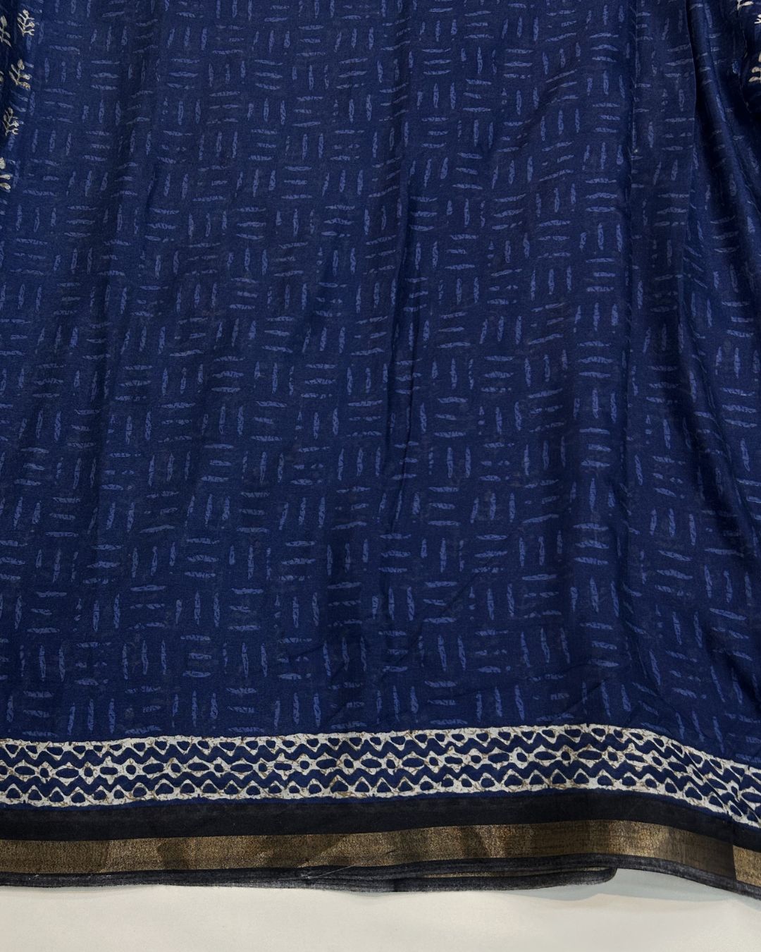Blue Colour Mal Cotton Indigo Printed Saree with Contrast Border