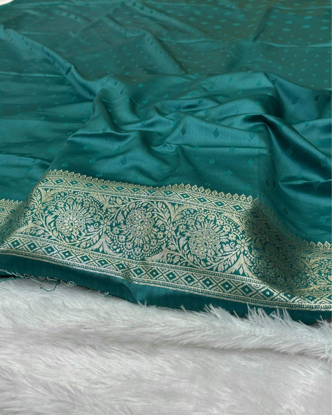 Morpankhi Colour Soft Peshwai Saree