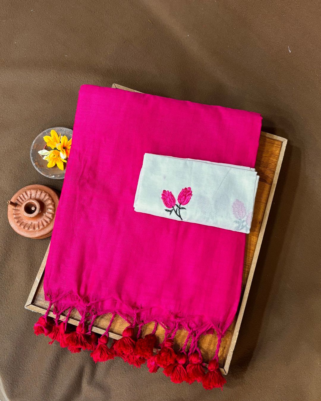 Pink Colour Cotton Saree with Contrast Blouse Piece