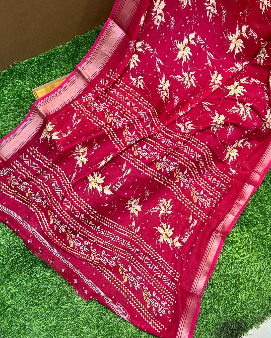 Pink Colour Viscose Saree