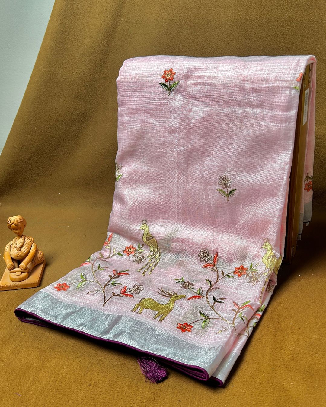 Baby Pink Colour Linen Cotton Thread work Saree