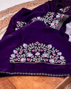 White Colour Fandy Saree with Contrast Blouse Piece