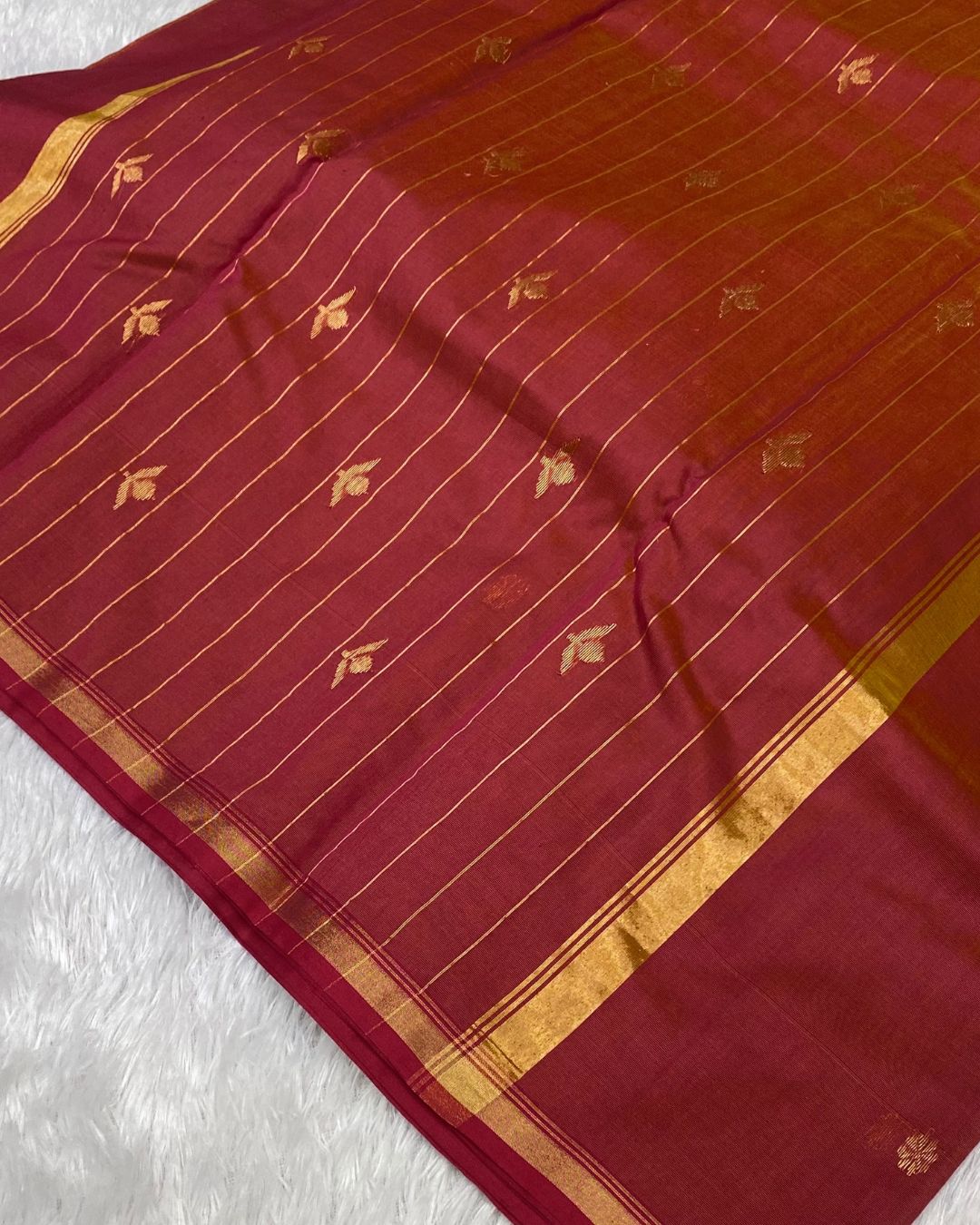 Crimson Red Colour Handloom Chanderi Saree