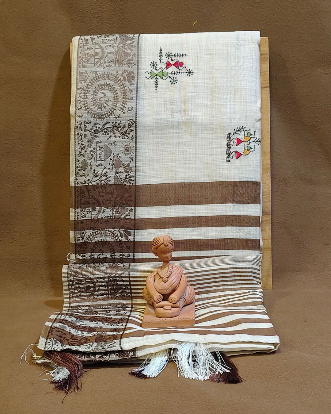 Off White Colour Cotton Warli Design Saree